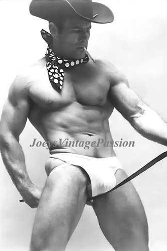2000 shirtless male muscular - shirtless,
